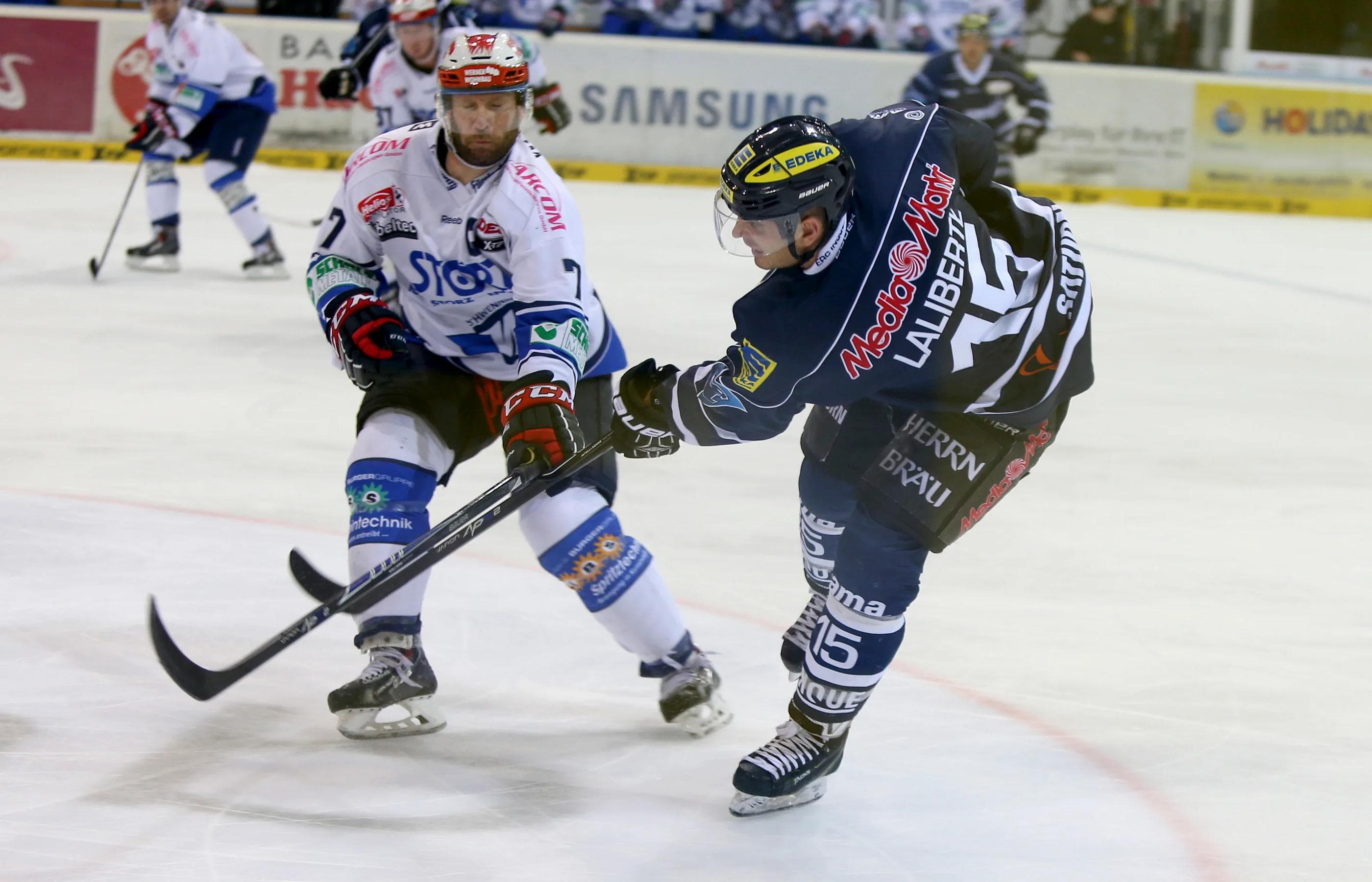 Im Hinspiel bezwangen John Laliberte und seine Panther die Schwenninger. Foto: Meyer / kbumm.de