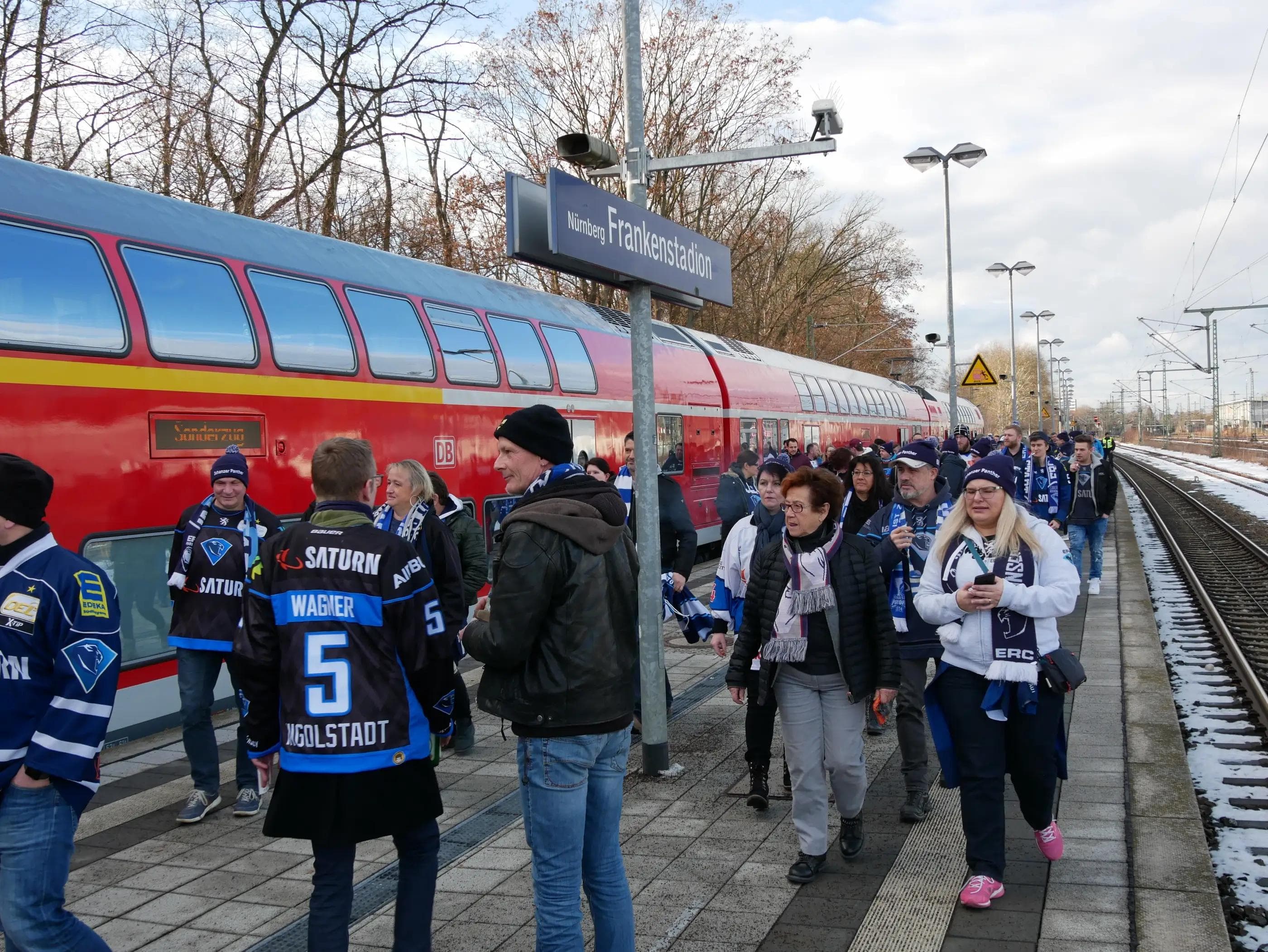 Wie im Vorjahr geht es für die ERC-Fans mit dem München-Nürnberg-Express nach Nürnberg. Tickets für die Fahrt gibt es ab Sonntag.