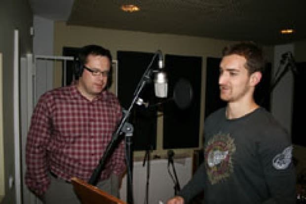 Michael Bakos und Hannes Langer im Tonstudio