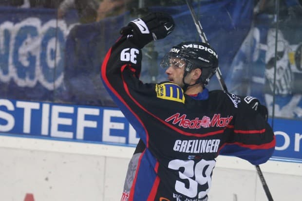 Thomas Greilingers Jubel über das 2:1. Foto: Stefan Bösl - www.kbumm.de