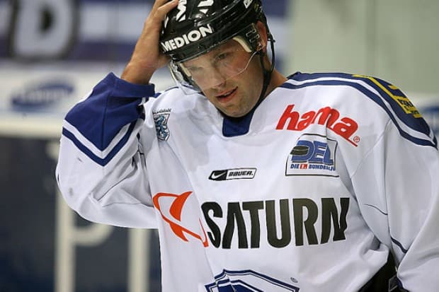 Eric Nickulas kehrt heute aufs Eis zurück. Foto: kbumm
