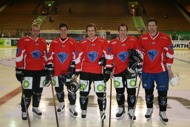 v.l.n.r.: Reto Kobach, Oliver Setzinger, Romano Lemm, Daniel Steiner und Bryan Muir. Foto: Oliver Bauer