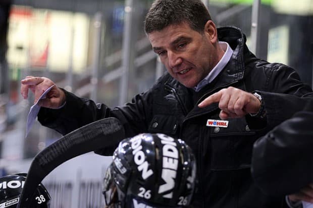 Im Interview auf erc-ingolstadt.de reden ERC-Coach Greg Thomson und Geschäftsführer Sven Zywitza Klartext. Foto: kbumm
