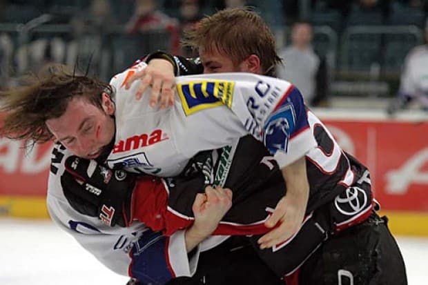 Schlagfertig: Ex-Panther Christoph Melischko