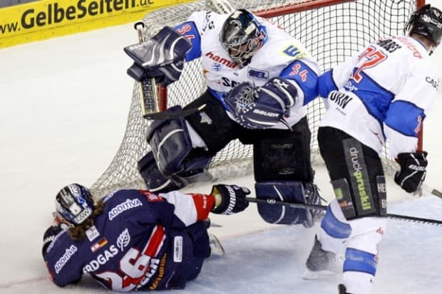 Der Play-Off-Fight gegen Berlin geht in Runde 4! Foto: citypress