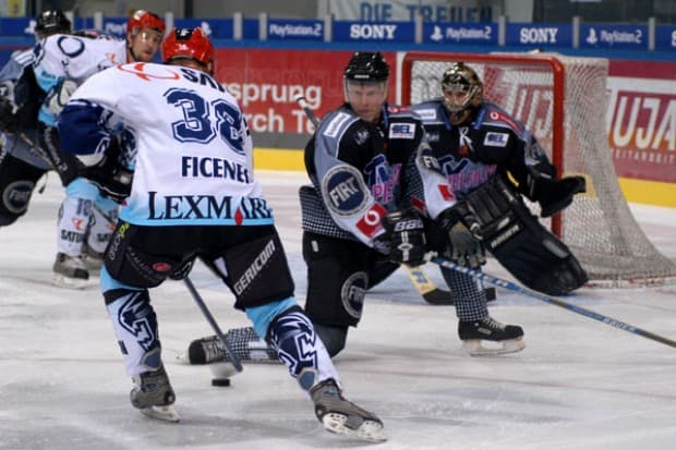 Torchance für Jakub Ficenec