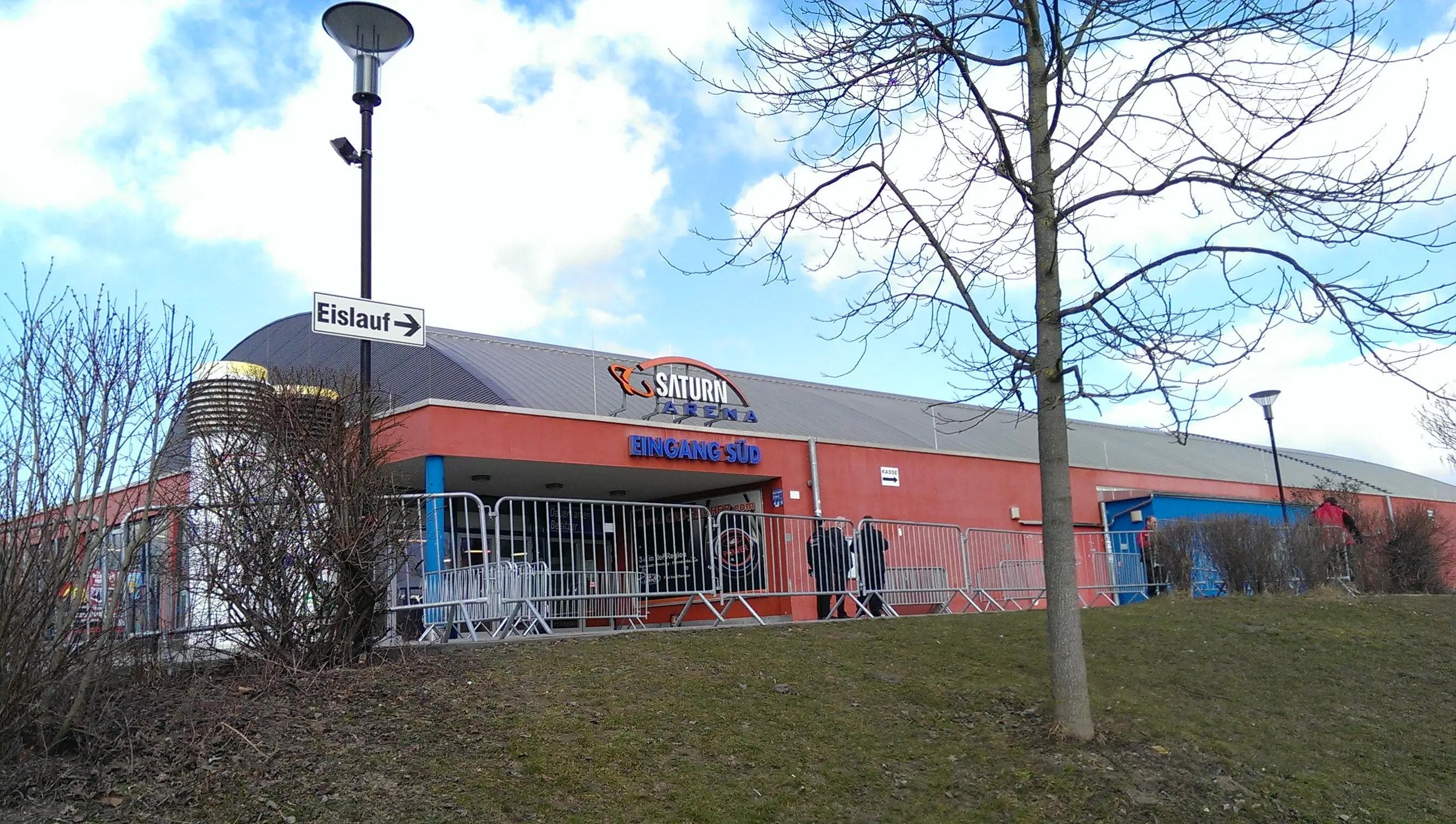Playoffstart gegen Iserlohn! Zwei Änderungen bei Ein- und Auslass gibt es zu beachten.