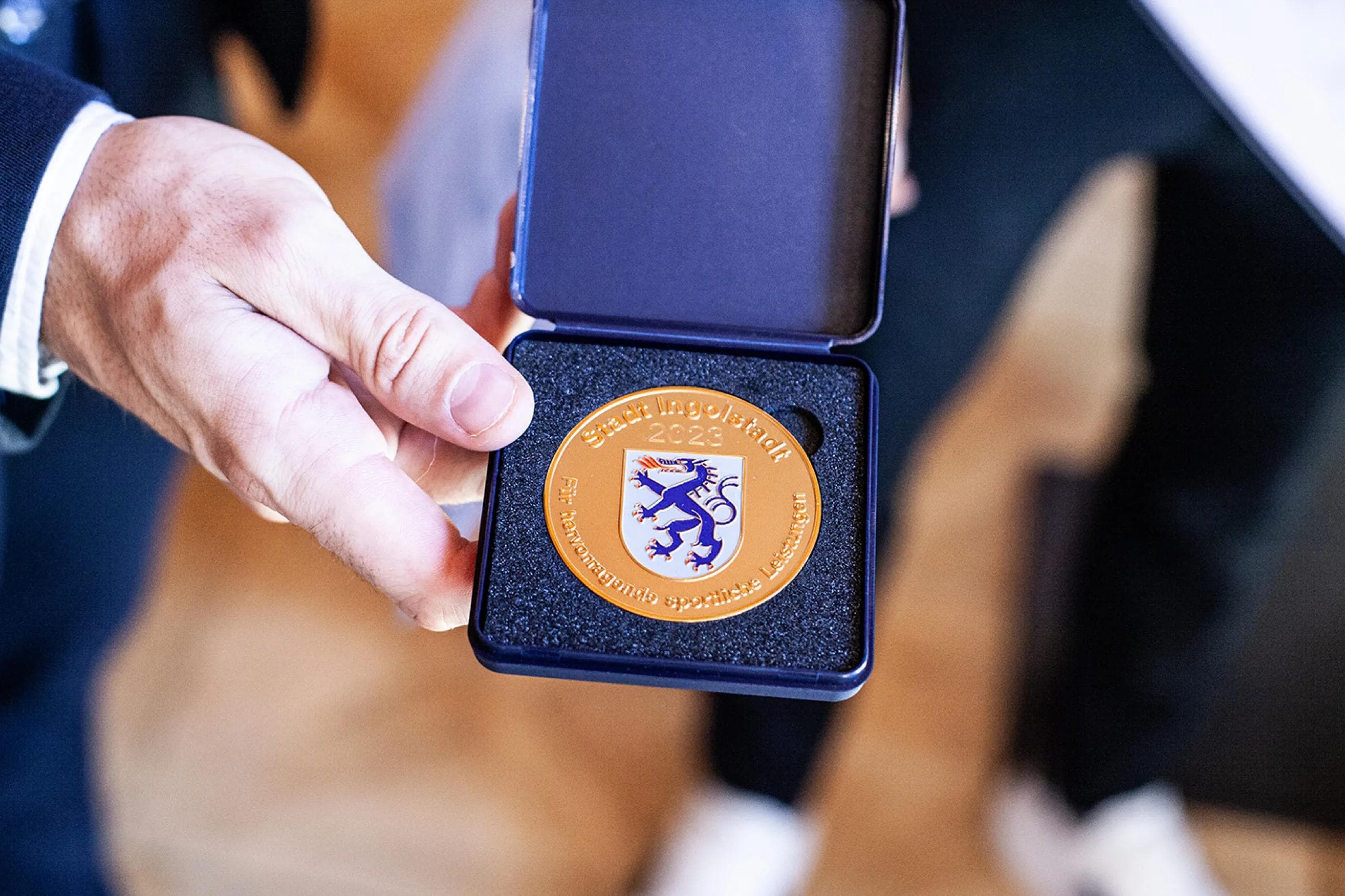 Drei Panther erhalten goldene Sportmedaille