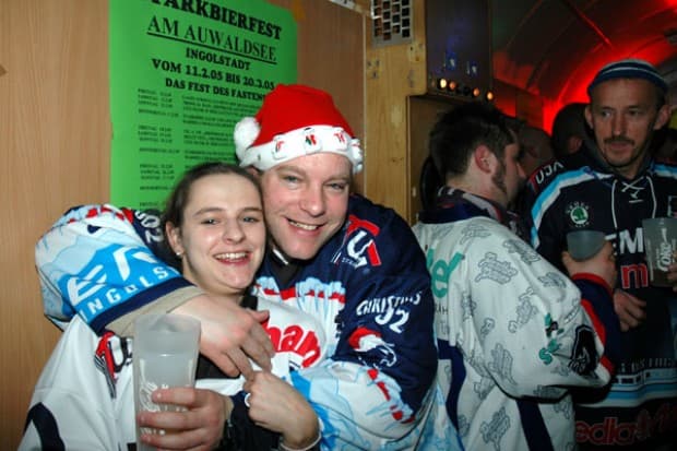 Happyfans on Tour paßt zu diesem Bild