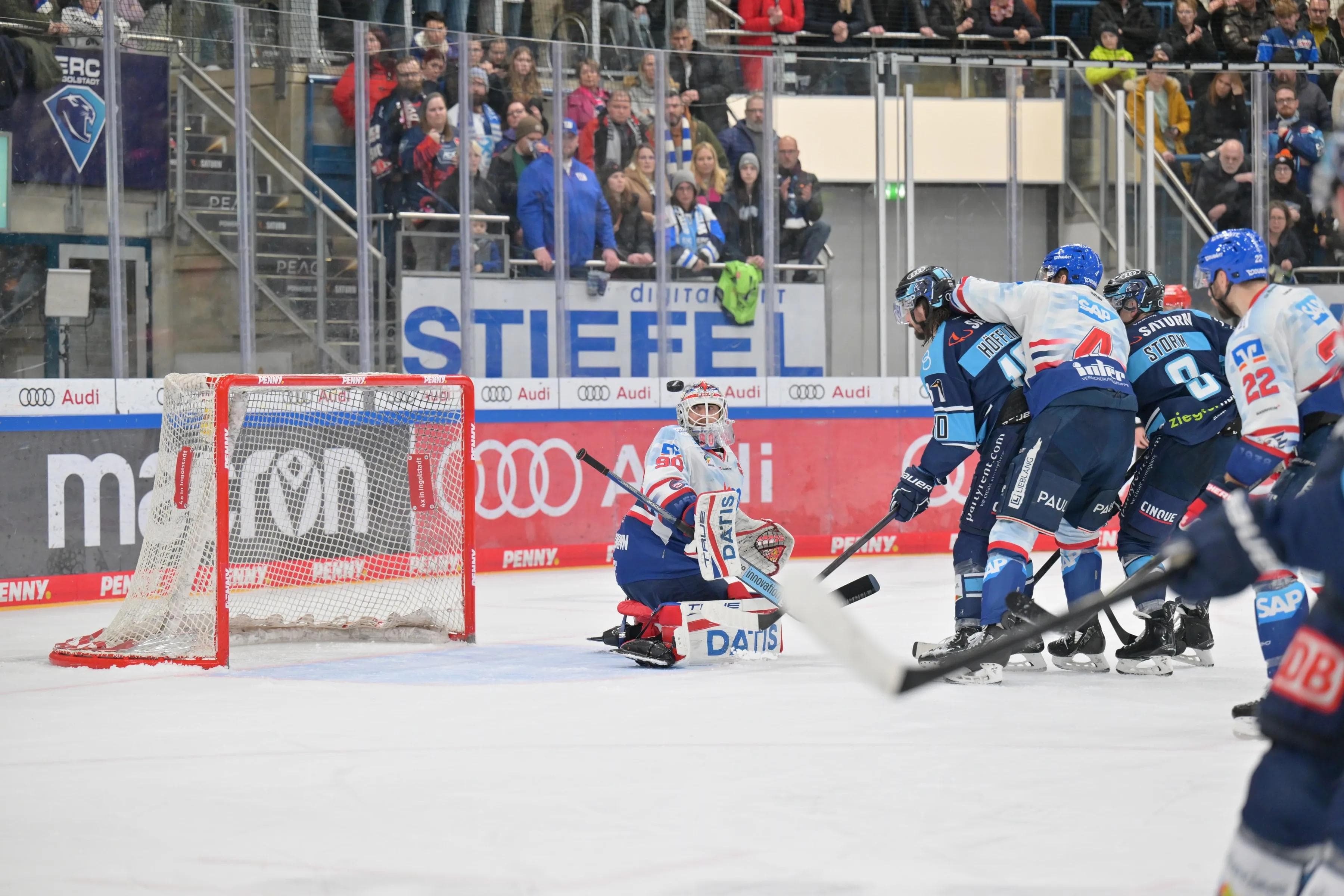 Die Pantehr erkämpften sich im Topspiel einen Zähler.
Foto: Johannes Traub/JT-Presse.de