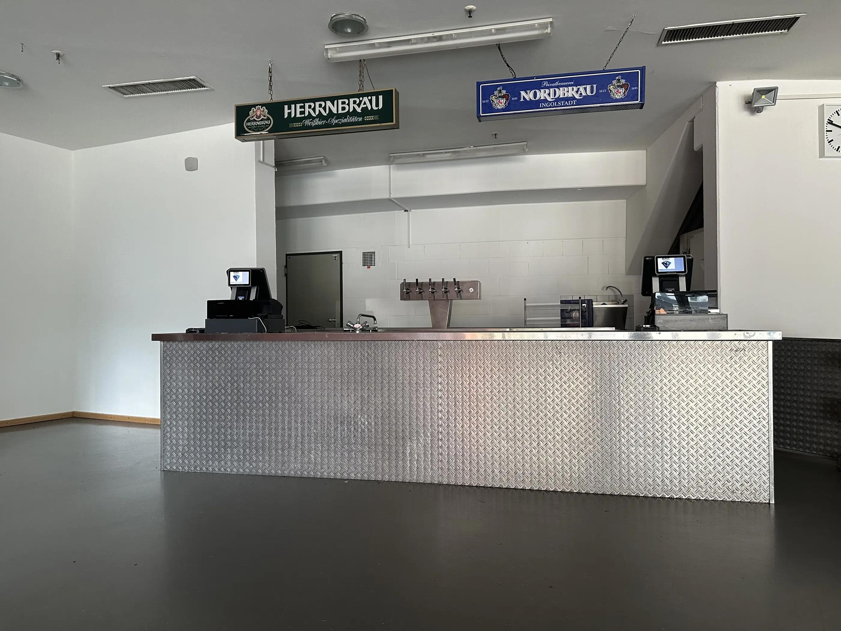 NEU: Ausschank im Dauerkarteneingang