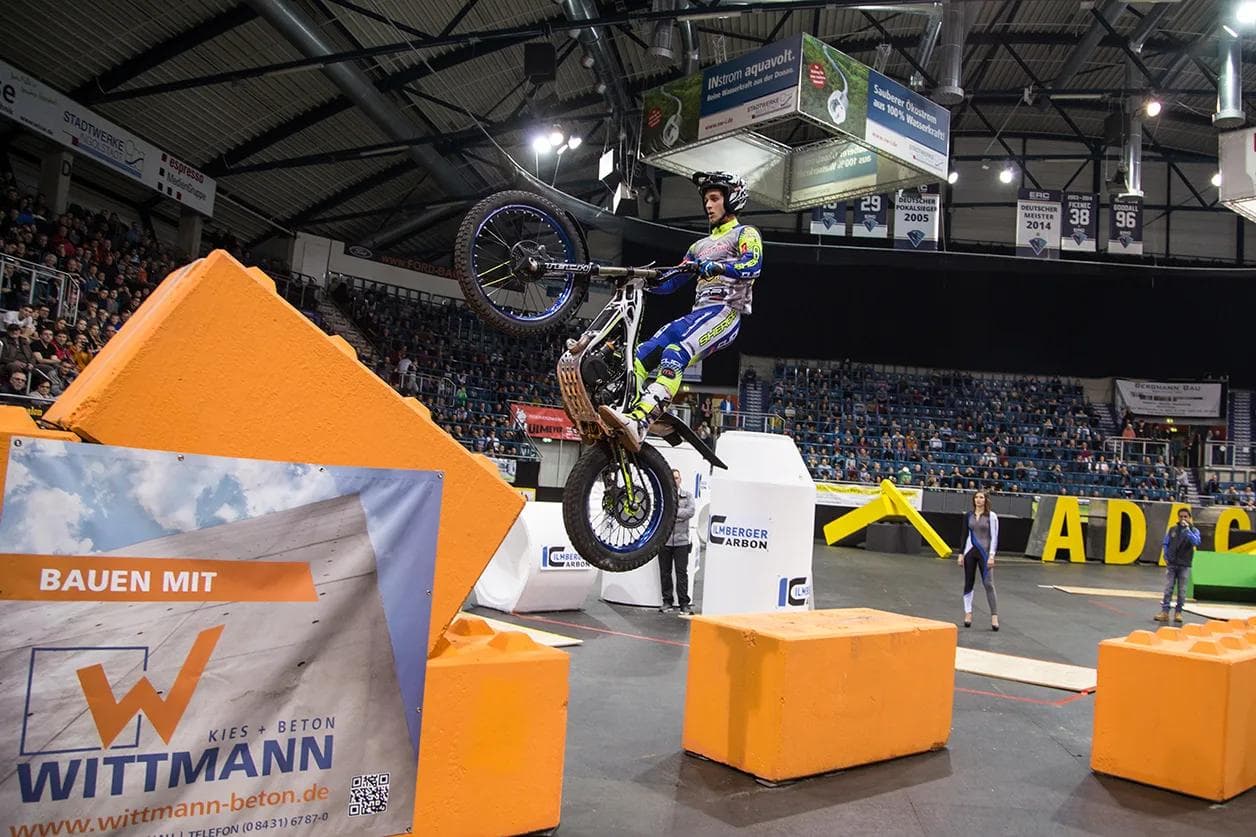 Technik, Action, Emotionen - aber ausnahmsweise kein Eishockey in der Saturn-Arena.

Foto: ADAC