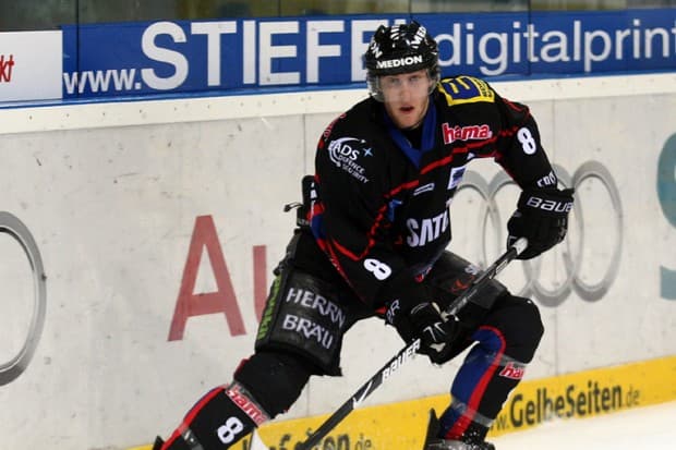 Dominic Walsh erzielte sein zweites Saisontor beim zwischenzeitlichen 2:0. Foto: Stefan Bösl - www.kbumm.de