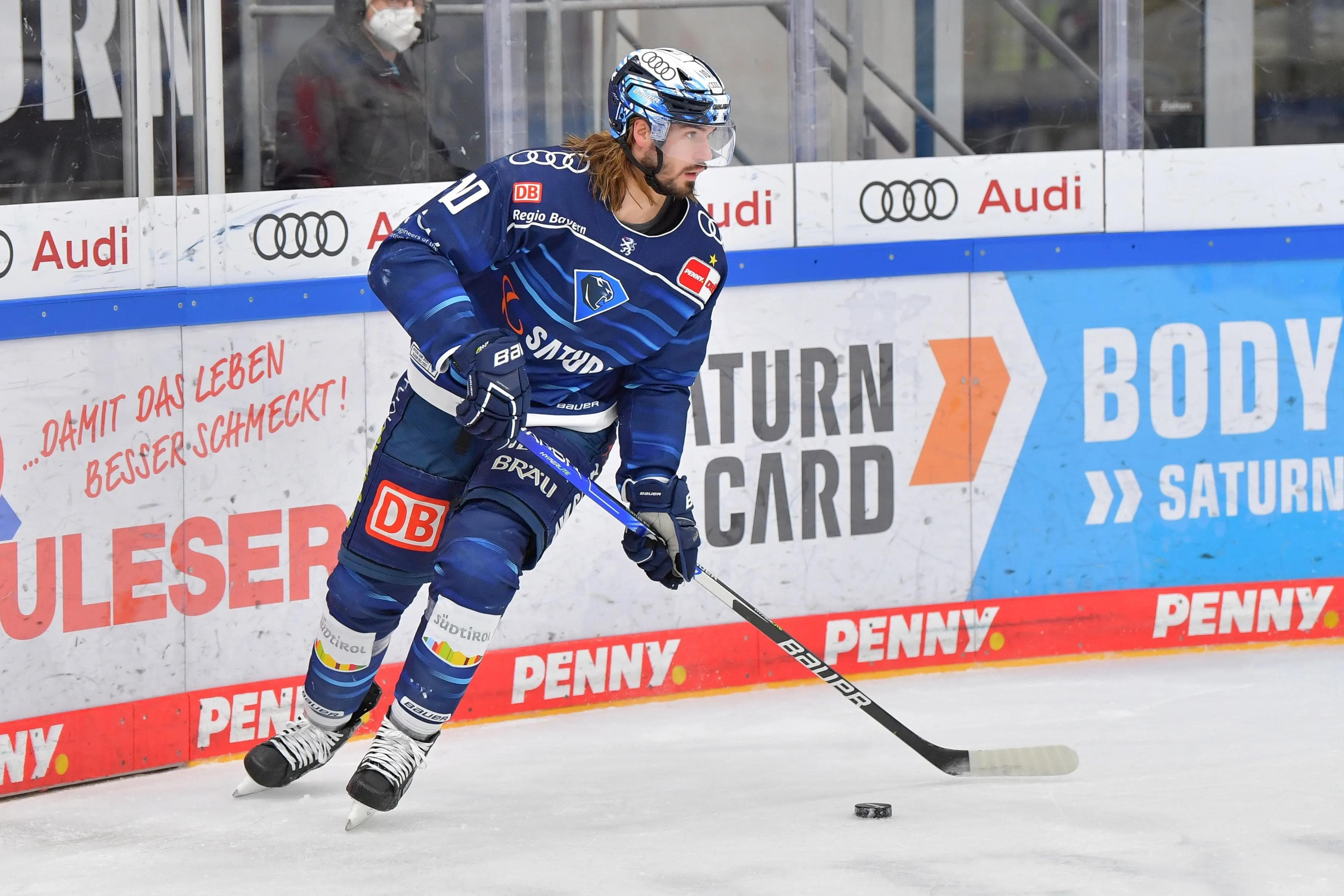 Mirko Höfflin läuft auch weiterhin in blau-weiß auf.
Foto: Johannes Traub/JT-Presse.de