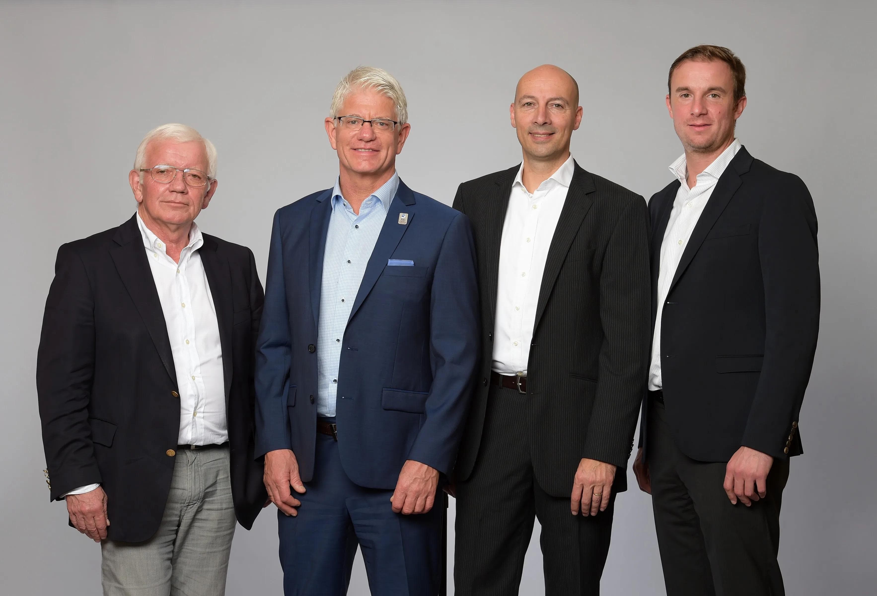 Die DEB-Führungsriege um Präsident Franz Reindl (Zweiter von links). Foto: City Press