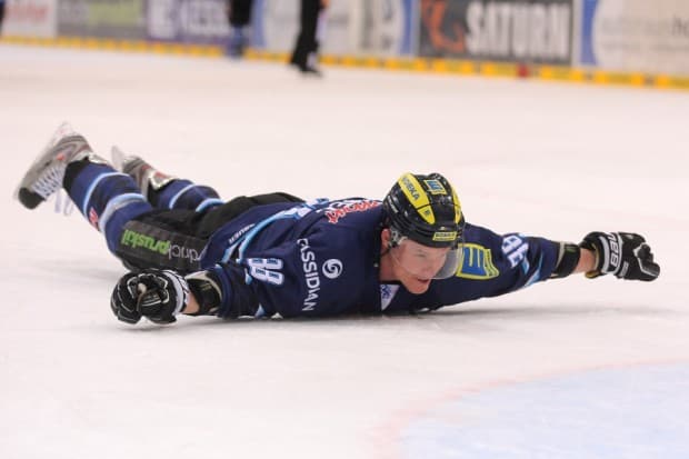 Jakub Ficenec genießt sein Jubiläumsspiel am Ende