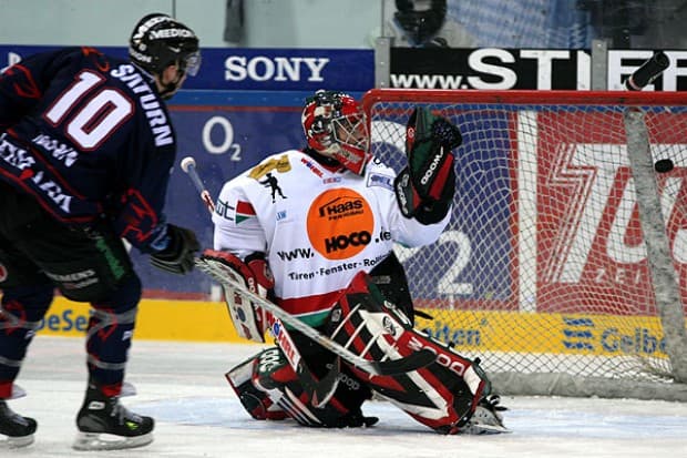 Cameron Mann "Netzte" ein, Panther gewinnen nach Penalty