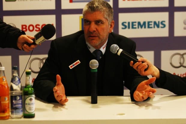 Bob Manno war mit der Leistung des Schiedsrichters nicht zufrieden. Foto: Stefan Bösl - www.kbumm.de