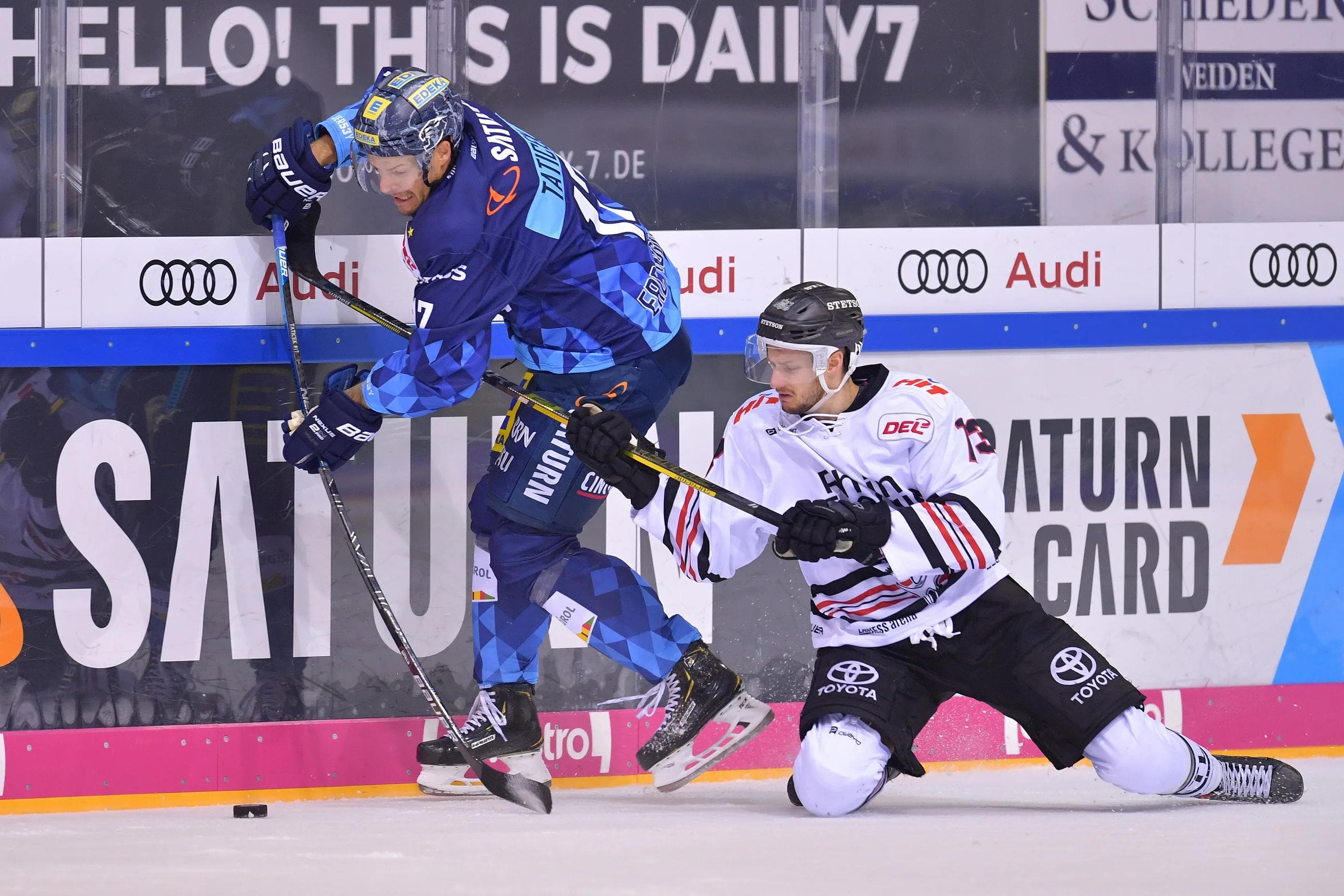 Die Panther um Petr Taticek wollen den Haien auch morgen wieder einen Schritt voraus sein.
Foto: Johannes TRAUB / JT-Presse.de