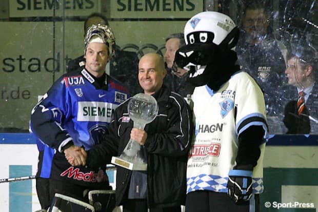 Eishockey News kürt Jimmy Waite zum besten Torwart der DEL
