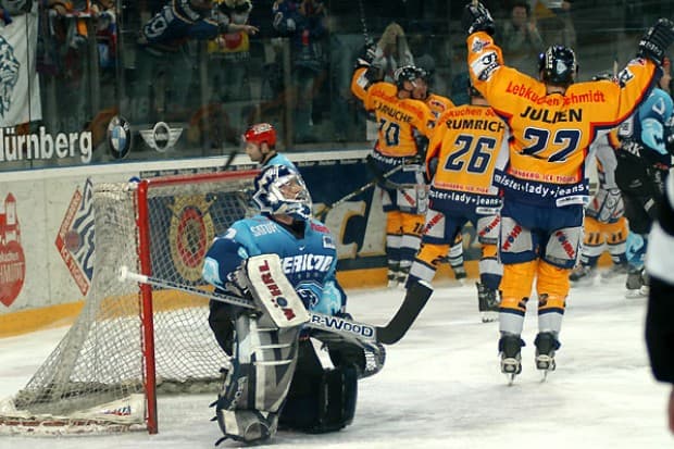 1:0 für ITN durch Steve Larouche<br>Fotos:Hockey-Press