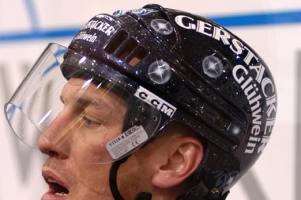 Steve Larouche war der Matchwinner vom 1. PO Spiel