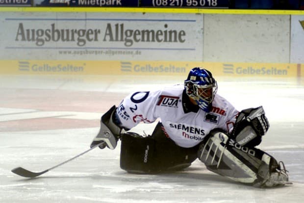Jimmy Waite entschärfte auch diese Torchance
