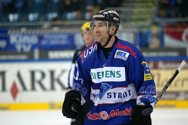 Ab 19 Uhr im ERC-Chat: Cameron Mann