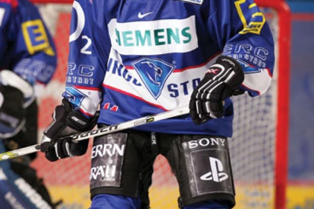41 Spiele, 41 Scorerpunkte: ERC-Verteidiger Jeff Tory  