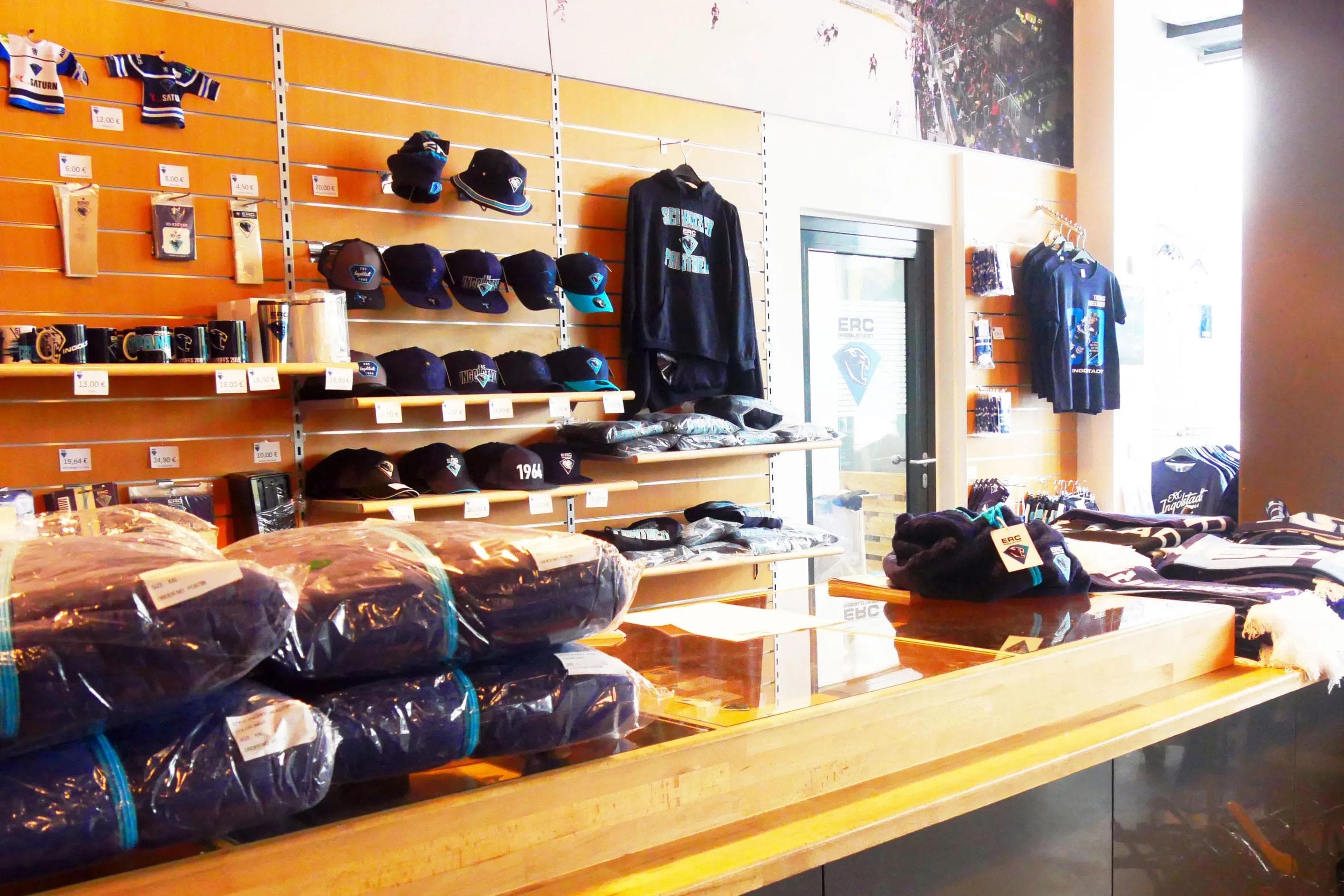 Der Fairplay Hockeyshop hat bald eine neue Heimat - im ehemaligen N°64...