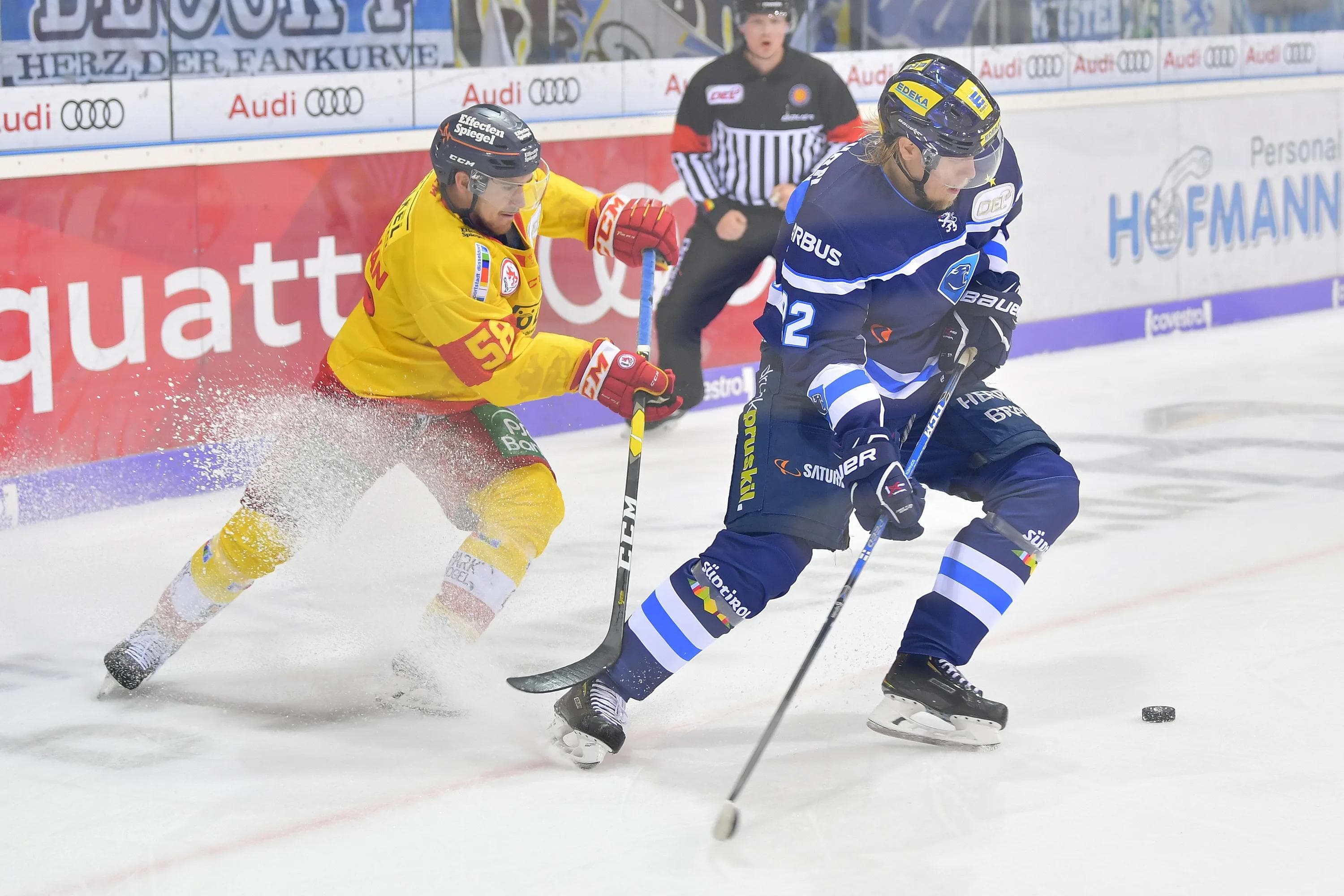 Vili Sopanen brachte die Panther gegen Düsseldorf zurück ins Spiel. Am Sonntag geht es für den ERC in Berlin weiter.
Foto: Johannes TRAUB / ST-Foto.de