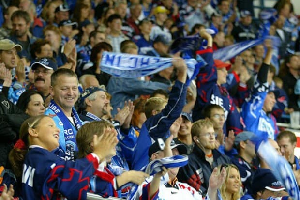 Vorteile für alle Dauerkartenbesitzer für die anstehenden Play-Offs