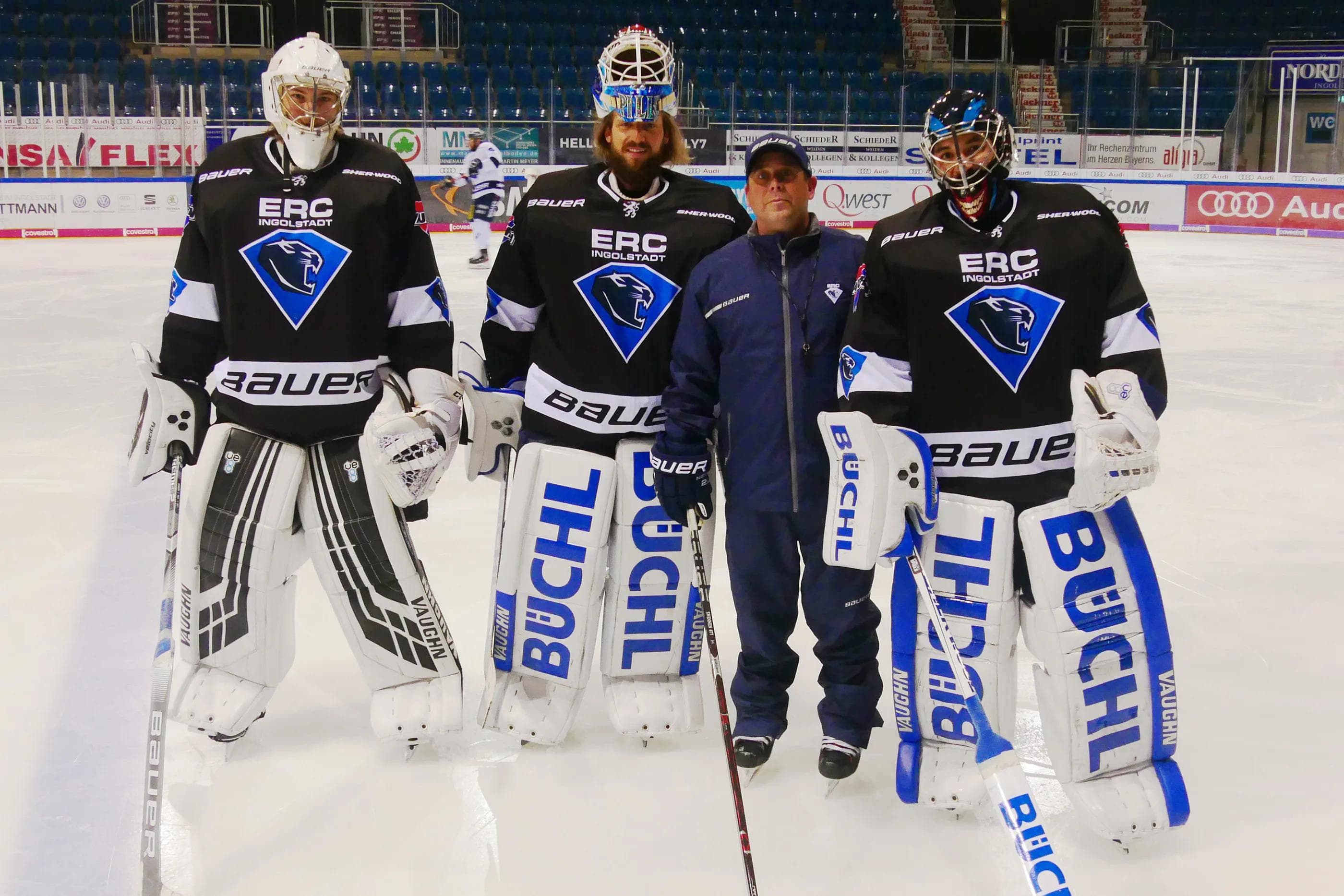 David Belitski mit seinen Schützlingen Jonas Stettmer, Timo Pielmeier und Jochen Reimer (v.l.n.r.).