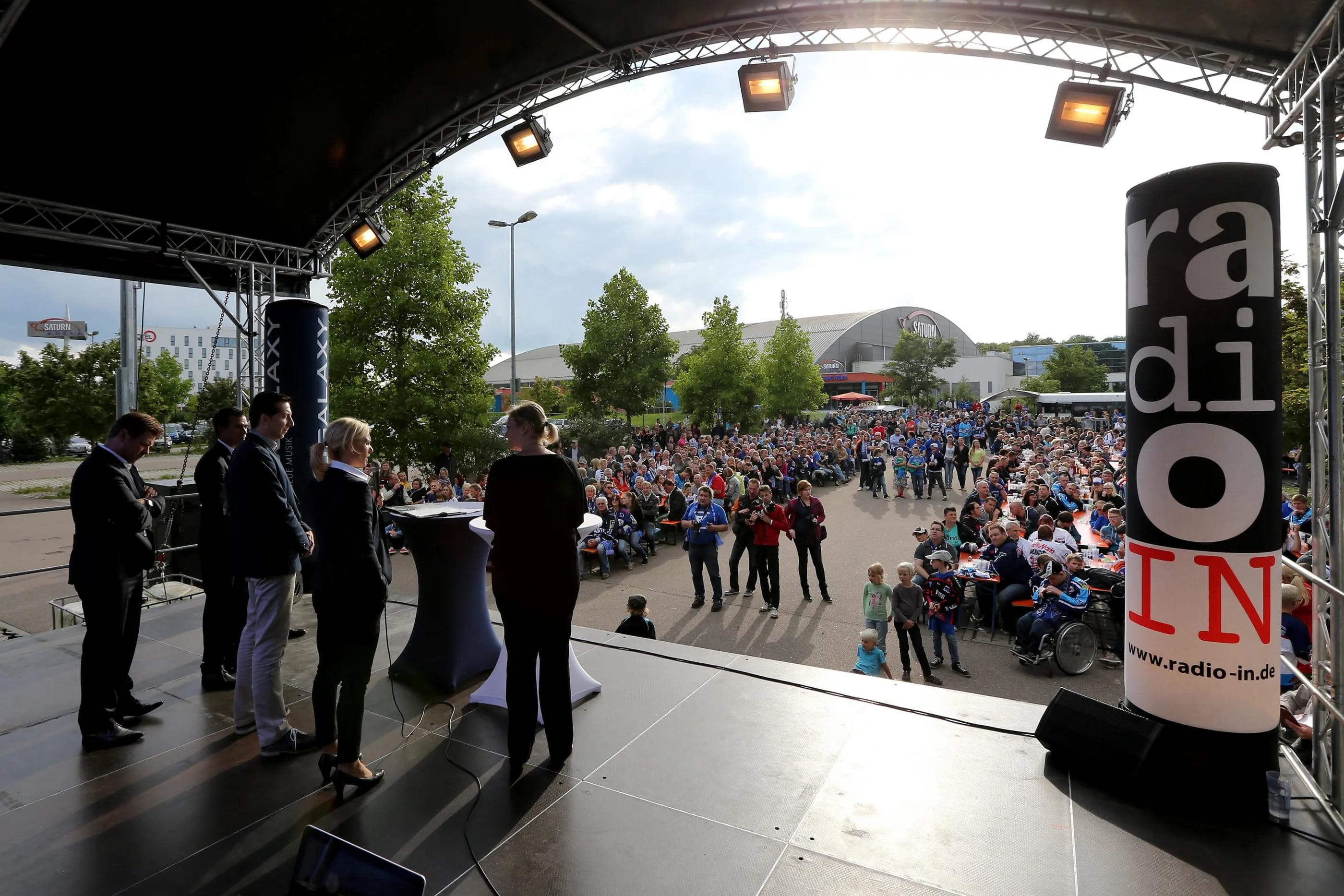 Tolle Stimmung bei der letztjährigen Saisoneröffnungsfeier des ERC Ingolstadt - Foto: Jürgen Meyer