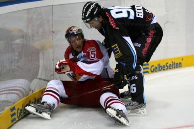 Nach Penalty gewinnen die Panther gegen Red Bull Salzburg
