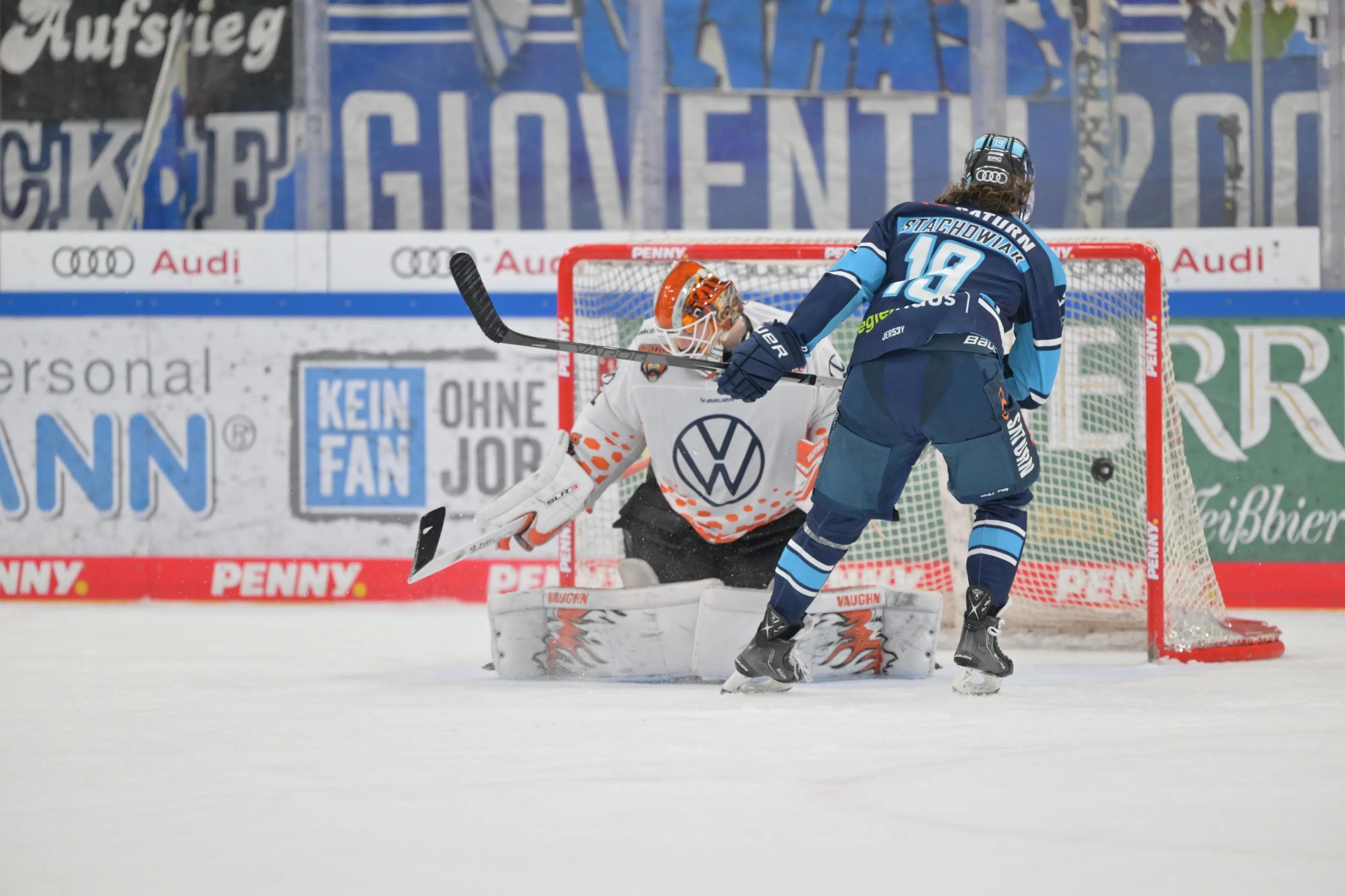 Der Siegtreffer gelang Wojciech Stachowiak im Penaltyschießen.
Foto: Johannes Traub/JT-Presse.de