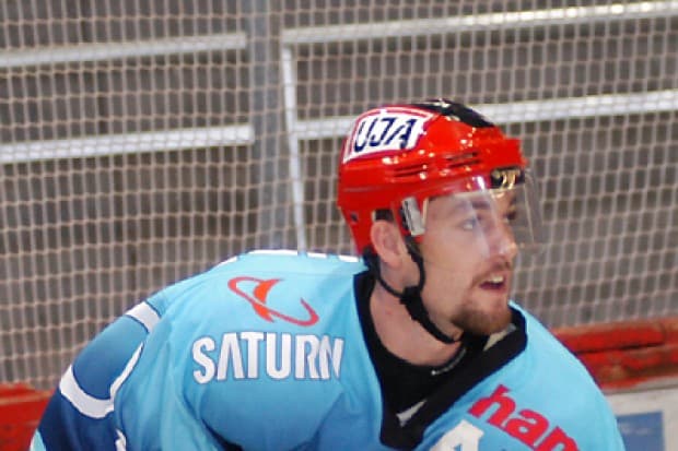 Doug Ast erzielte den einzigen Treffen für die Panther (3:1)