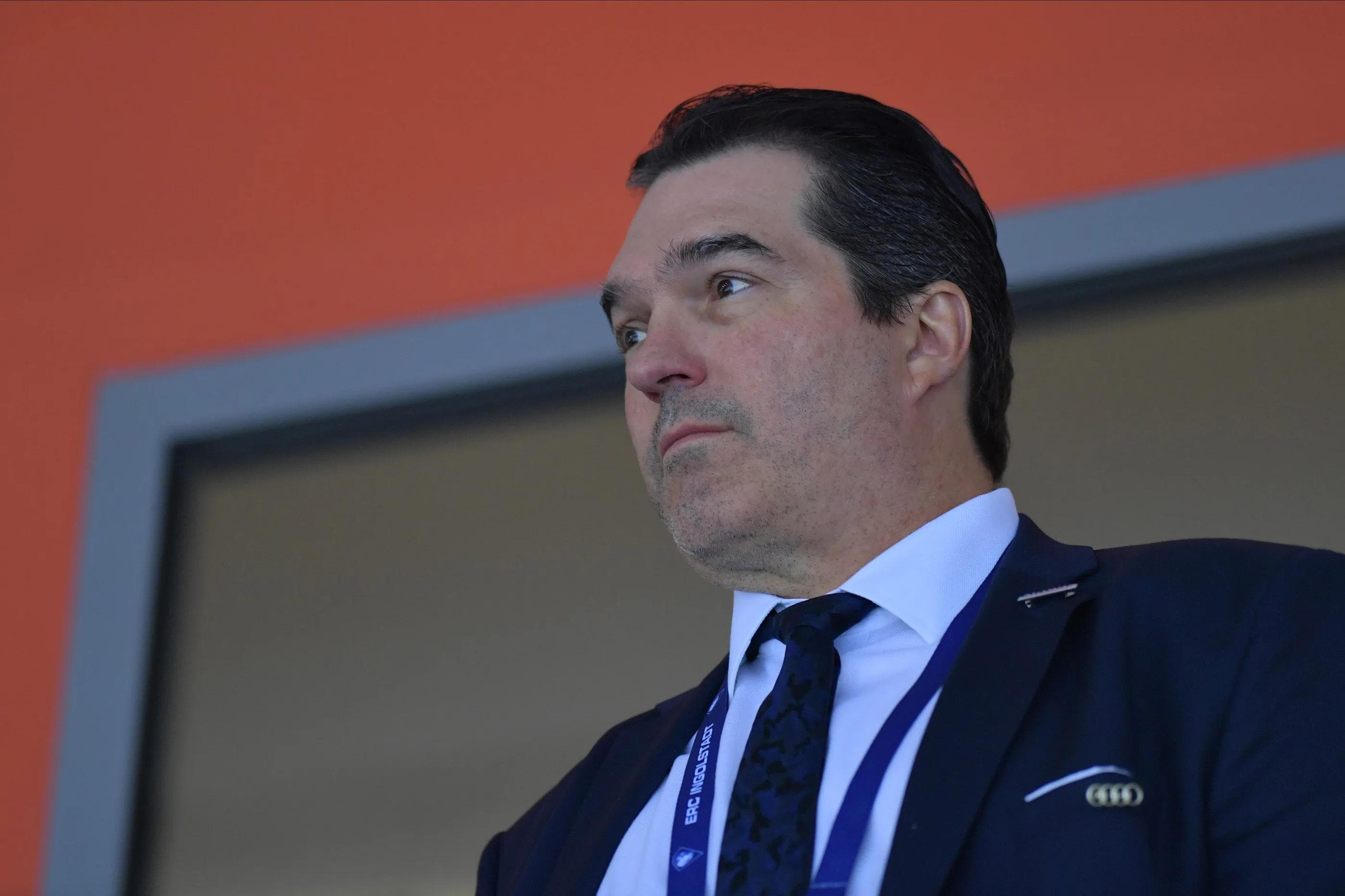 Sportdirektor Larry Mitchell steht derzeit ständig in Kontakt mit Agenten.
Foto: Johannes TRAUB / JT-Presse.de