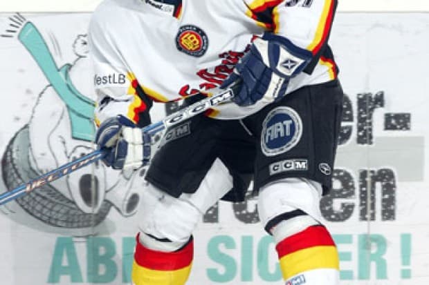 Thomas Greilinger wird ein Panther. Hier im Trikot der Nationalmannschaft.      Foto: citypress