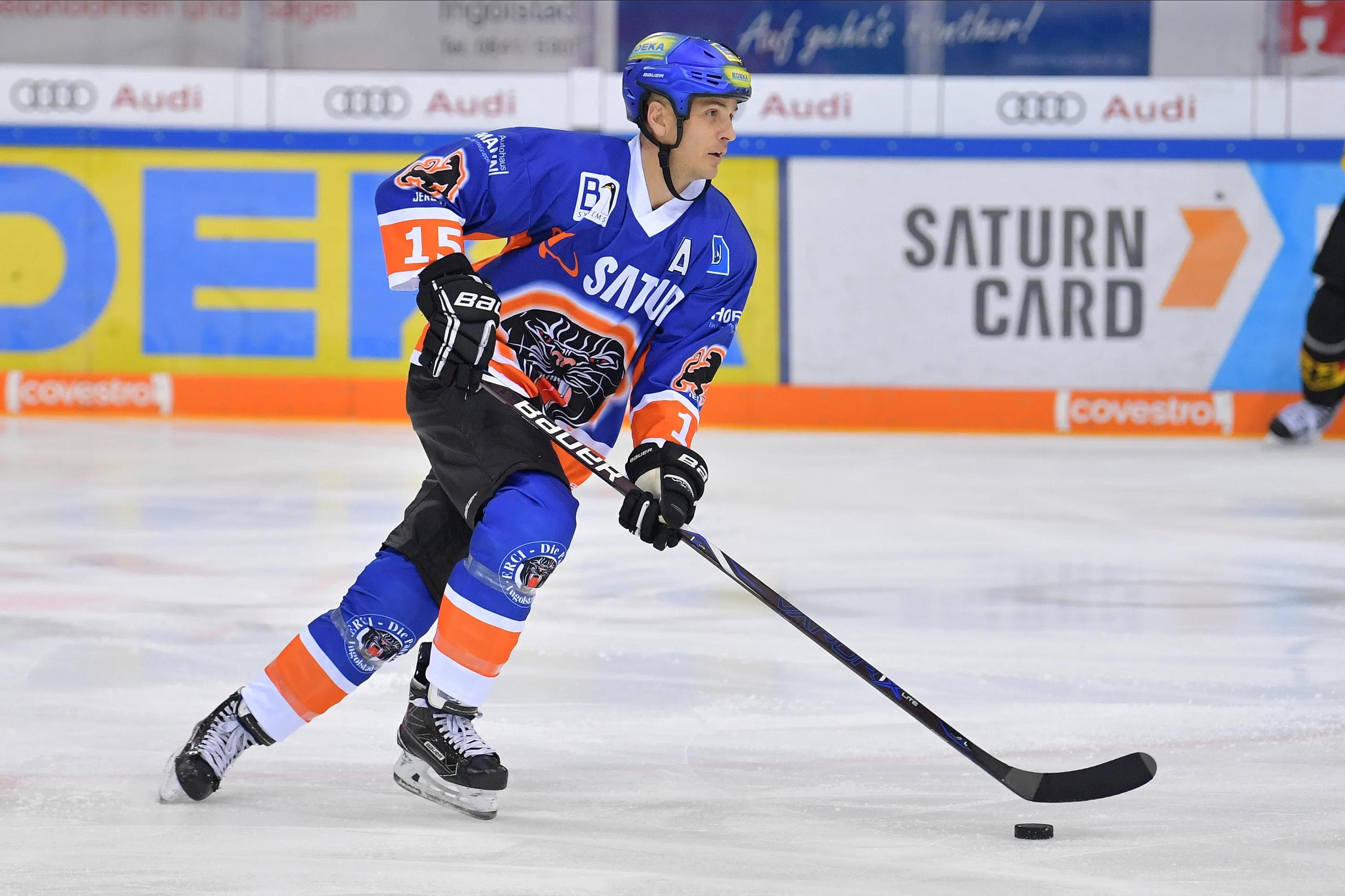 Auch das original getragene Trikot von John Lalibrte ist derzeit in unserem Ebay-Shop unter dem Hammer.
Foto: Johannes TRAUB / JT-Presse.de