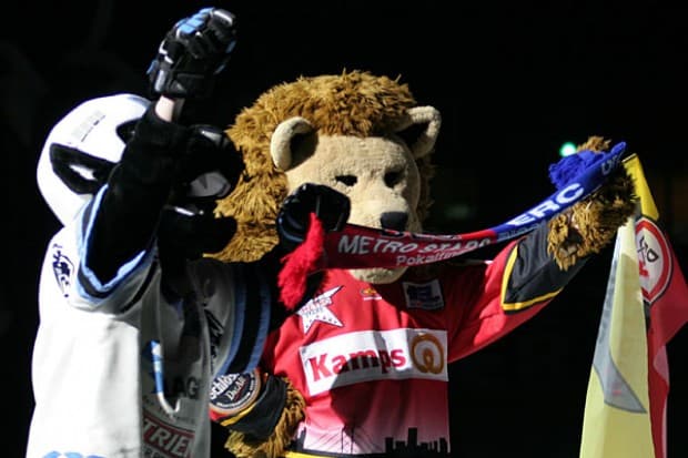 Die Maskottchen der Finalgegner