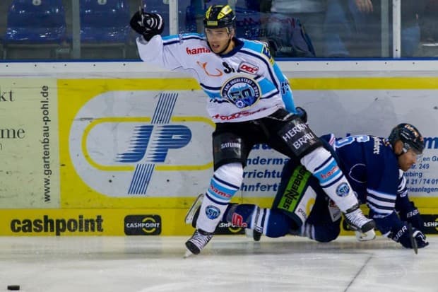 John Laliberte markierte den 2:1-Siegtreffer durch einen Alleingang. Foto © Schindler