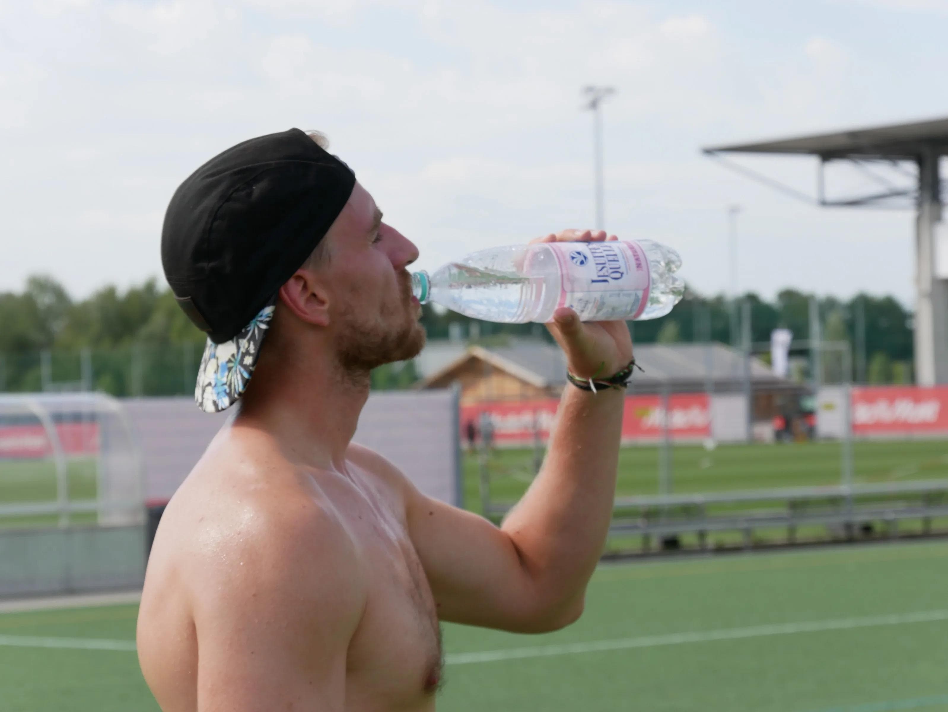 Bei den Temperaturen war Wasserzufuhr wichtig. Foto: Wimösterer