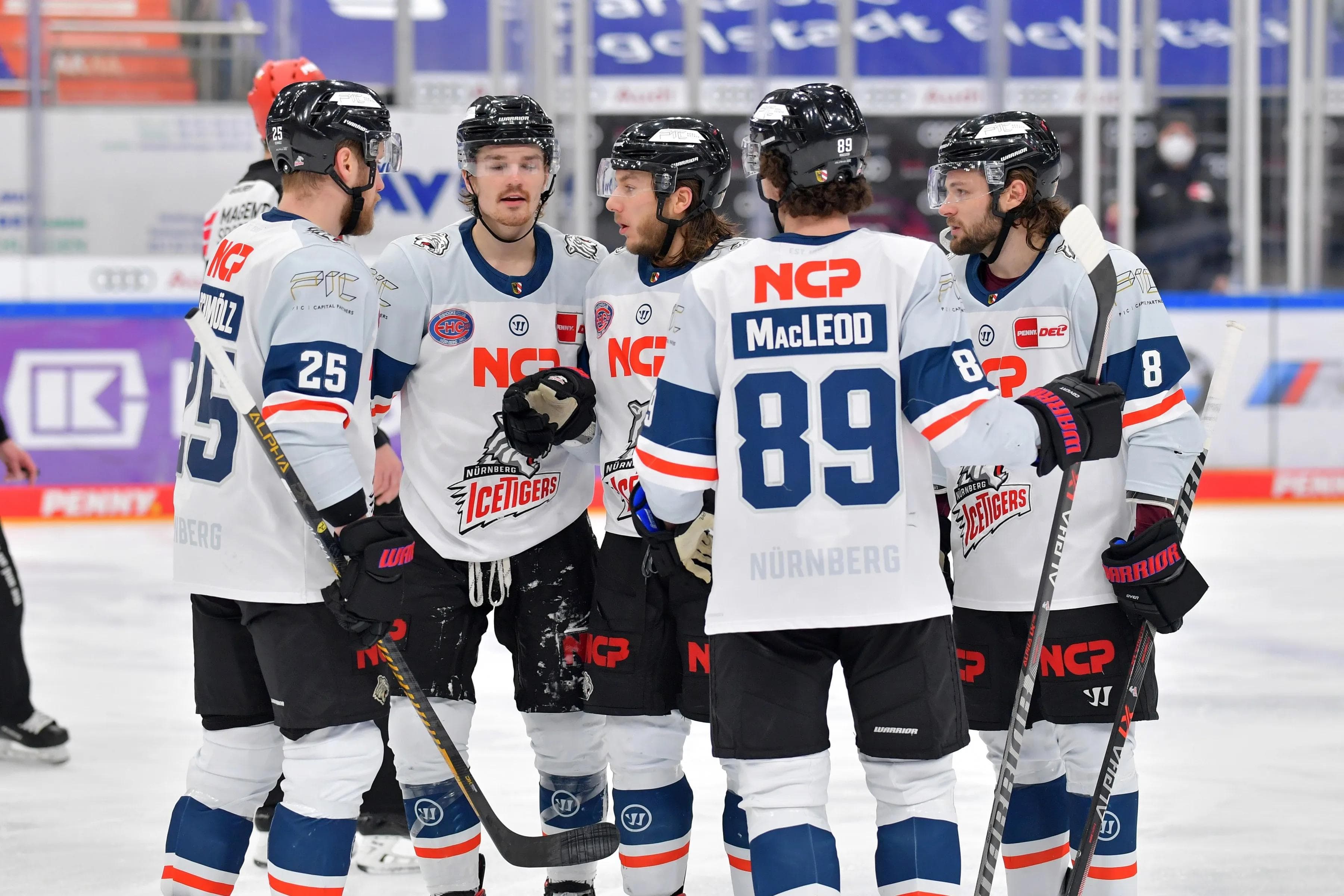 Teilnehmer beim VinschgauCup 2022: Die Nürnberg Ice Tigers. Foto: Johannes Traub / JT-Presse.de