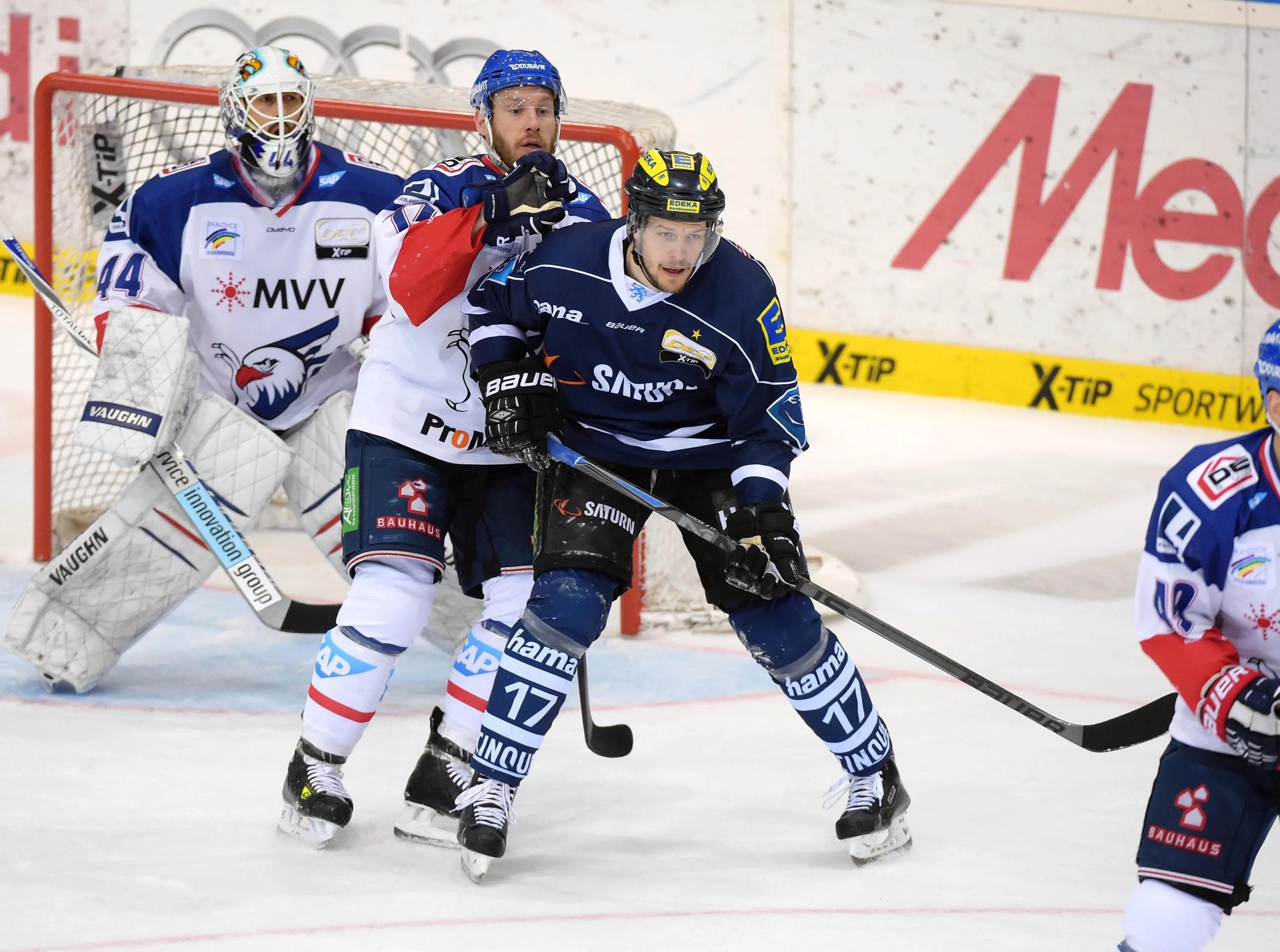 Petr Taticek (blaues Trikot) empfängt mit seinen Panthern am Sonntag Mannheim zur Final-Neuauflage. Foto: City Press