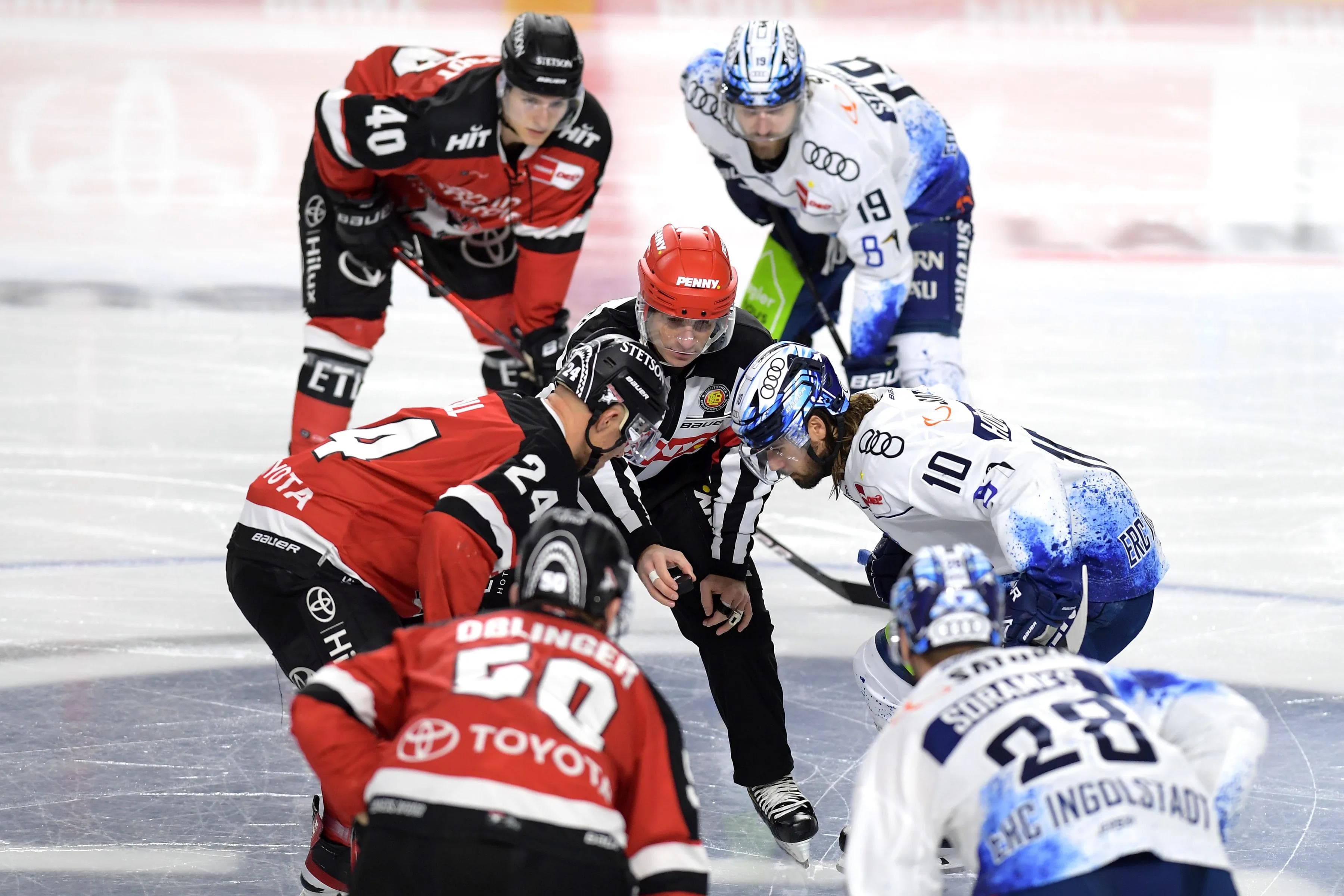 Die Panther stehen am Sonntag den Kölner Haien gegenüber. Gelingt ein Sieg, benötigen sie Schützenhilfe der Grizzlys Wolfsburg.
Foto: DEL-Photosharing