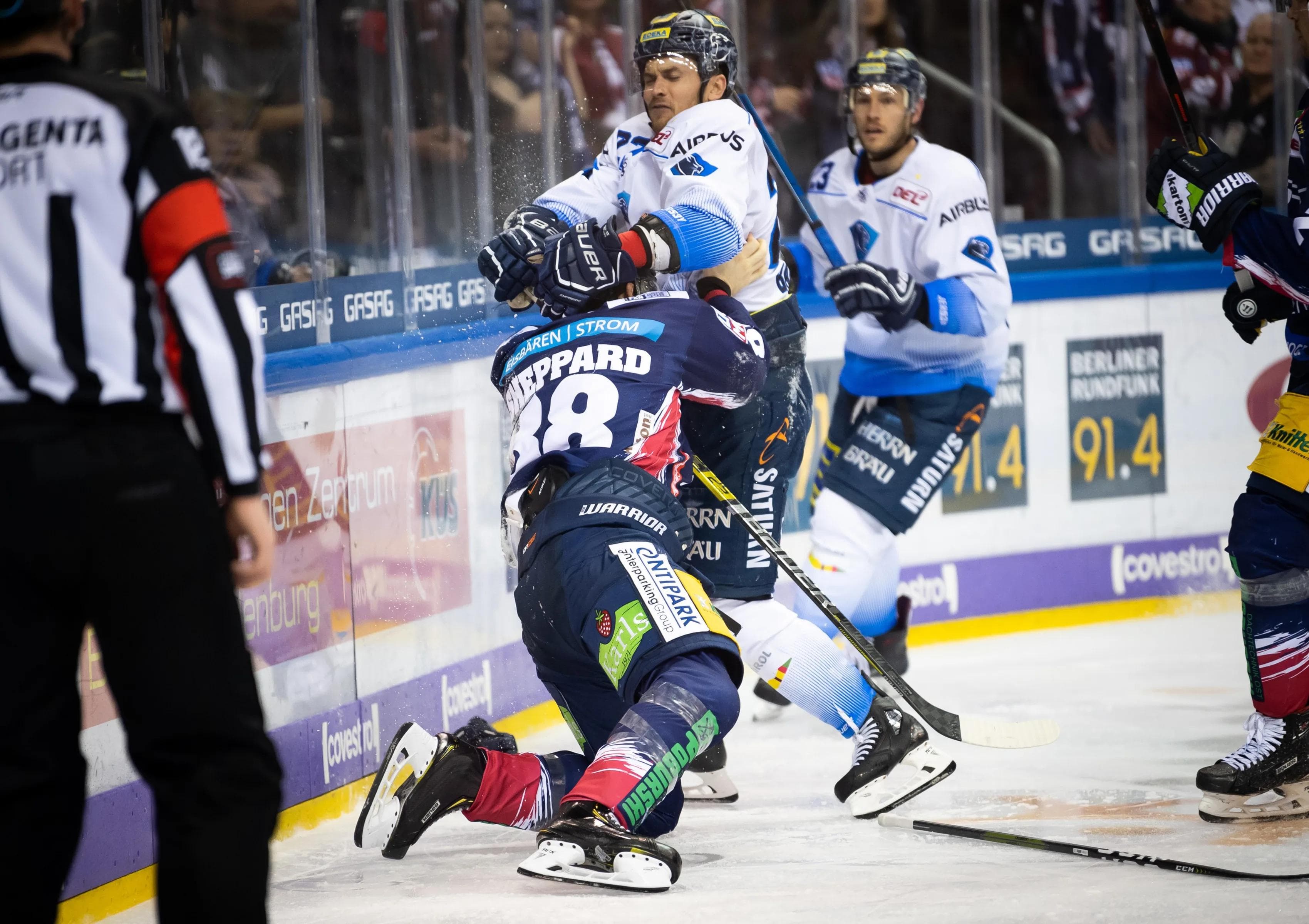 DIe Panther wollen die Eisbären morgen in Schach halten und in der Tabelle wieder an die Hauptstädter heranrücken.
Foto: City-Press