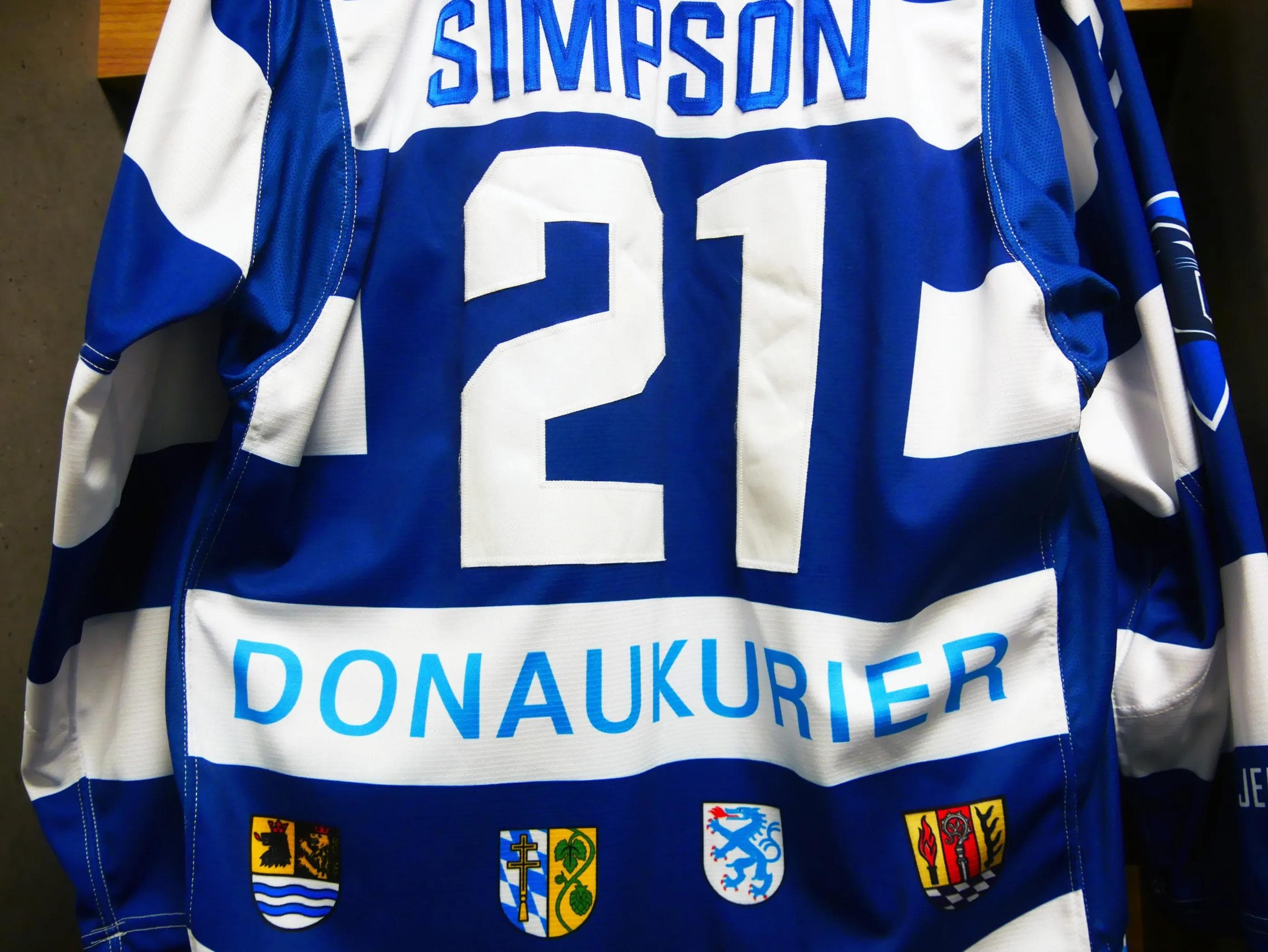 Auf der Rückseite des Jerseys sind die Wappen der Stadt Ingolstadt und der angrenzenden Landkreise vertreten.