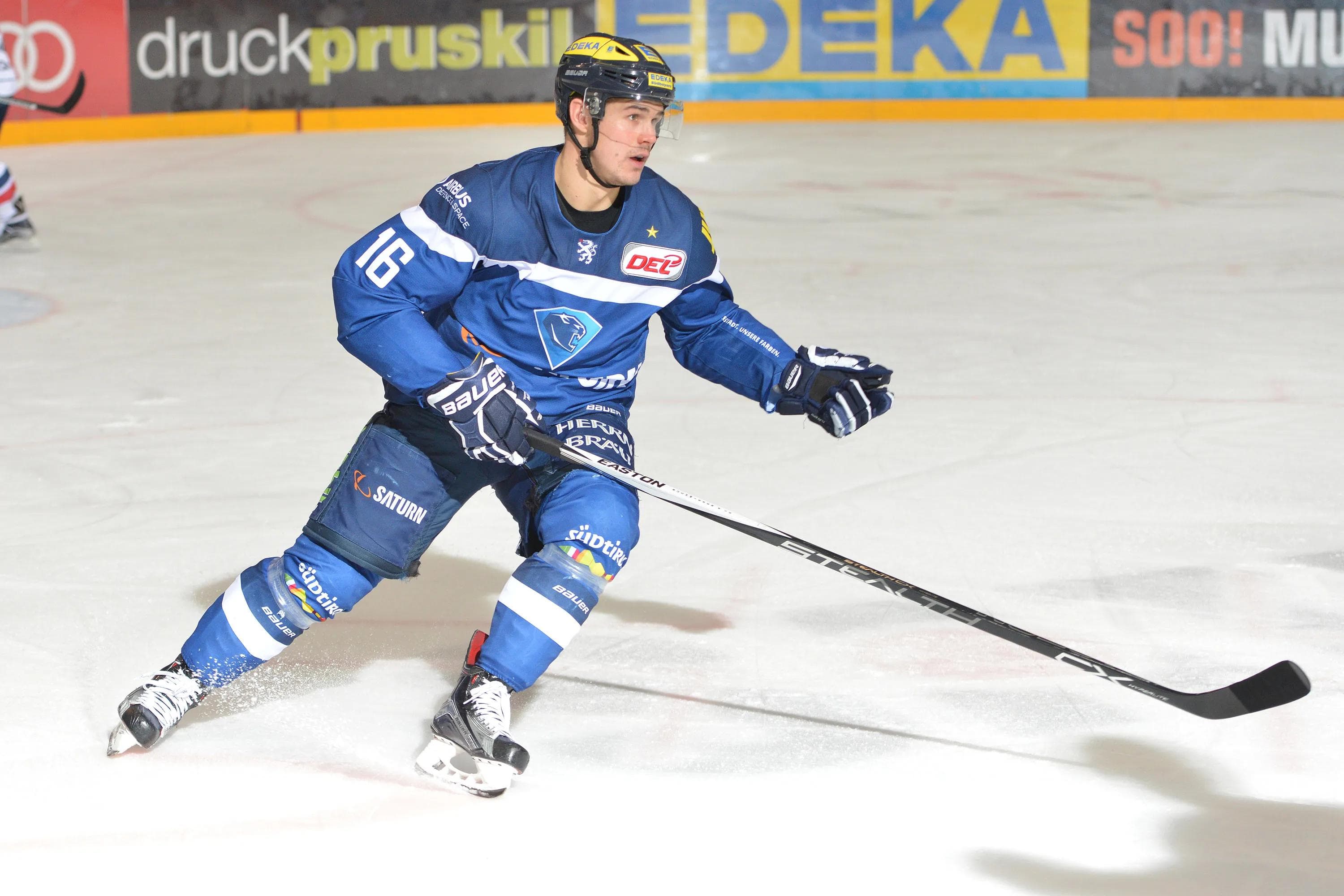 Martin Buchwieser und seine Panther spielen am Freitag in Düsseldorf. Foto: Traub / st-foto.de