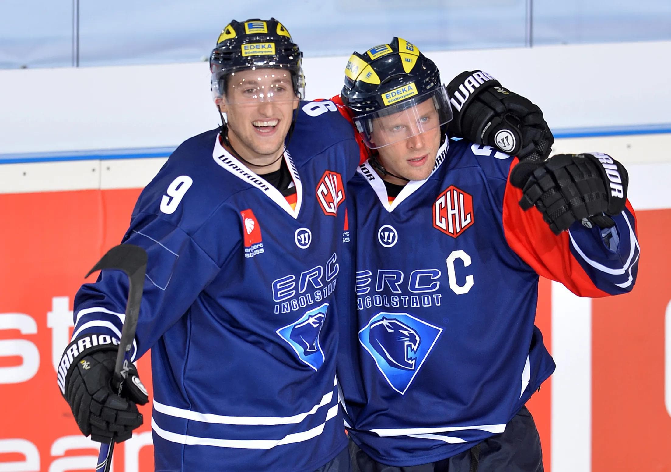 Brandon Buck (links), Patrick Köppchen und ihre Panthern erwarten in der Champions Hockey League attraktive Gegner. Foto: City Press